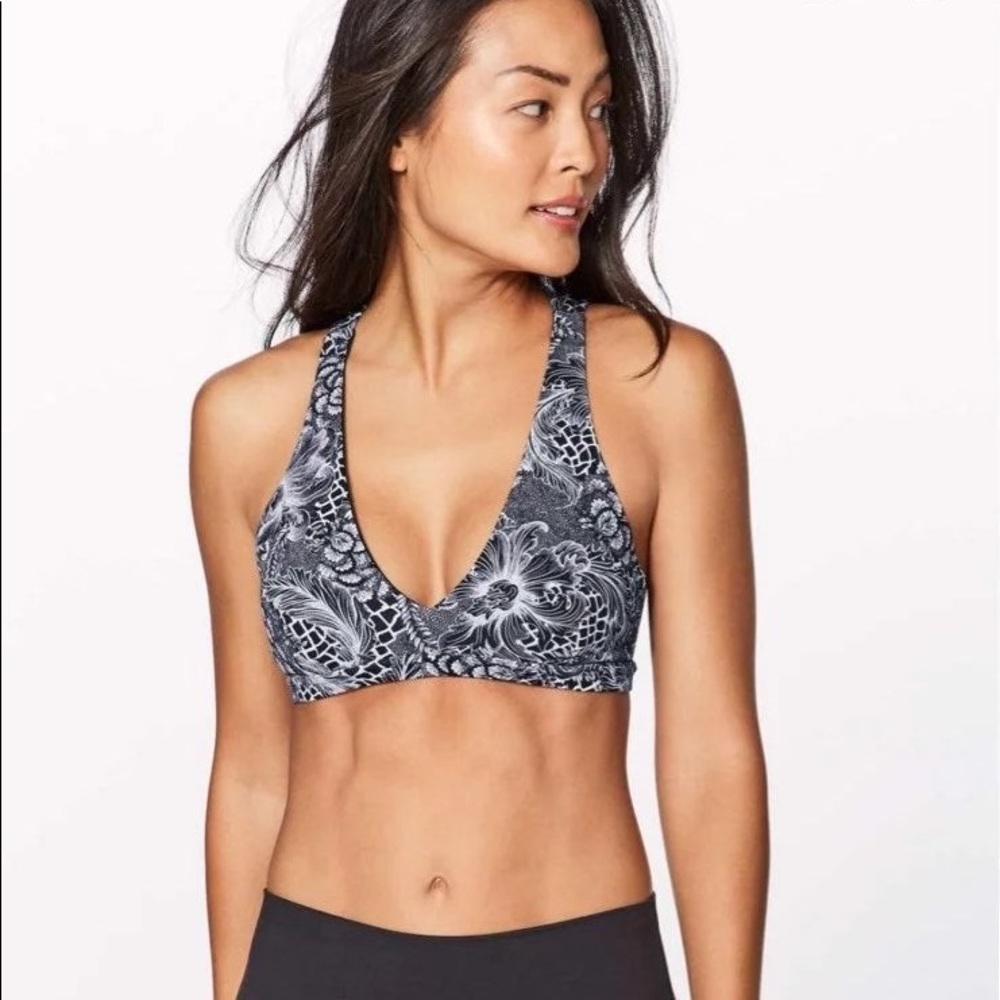 Lululemon Raise the Barre sports bra